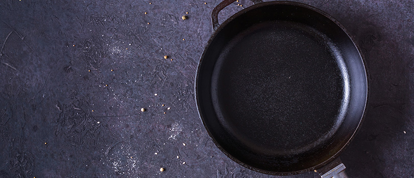 News_Cookware_Nonstick Pan with non-stick coating