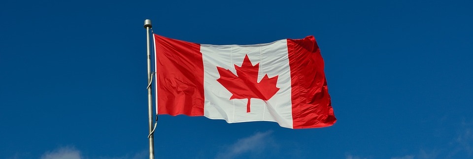 Canada_Flag_Blowing_In_Wind.jpg Canada_Flag_Blowing_In_Wind.jpg